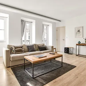 https://estrela-apartment-lisbon.hotels-lisbon-portugal.com